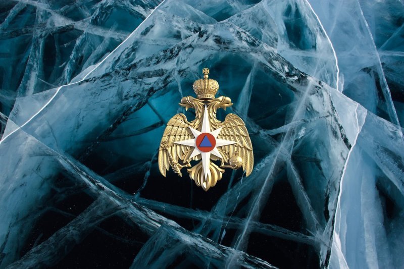 Эмблема МЧС