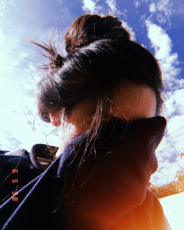 Красивые девушки с закрытым лицом