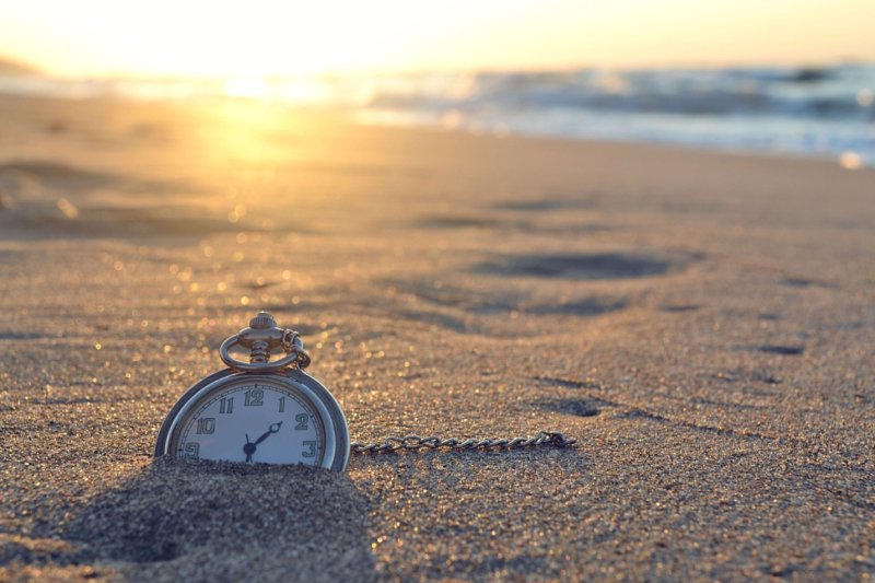 Часы в песке