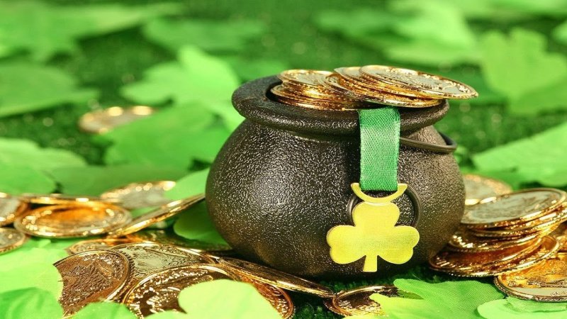 Горшок с золотом для притягивания денег
