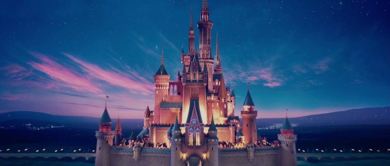 Замок Уолт Дисней Пикчерз