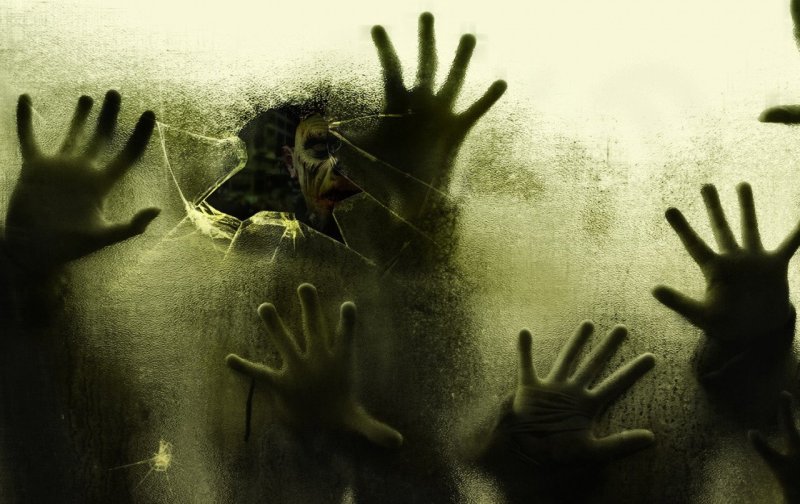 Руки за стеклом