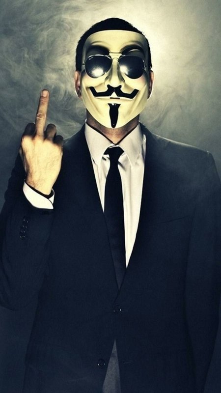 Человек в маске