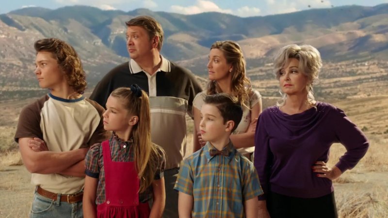 Детство Шелдона young Sheldon