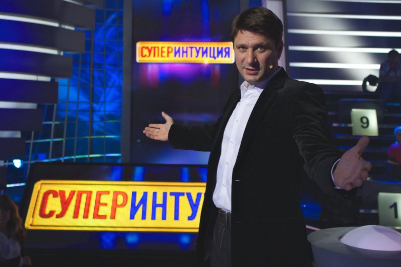 Шоу СУПЕРИНТУИЦИЯ С Виктором Логиновым