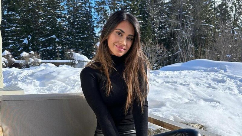 Антонелла жена Месси