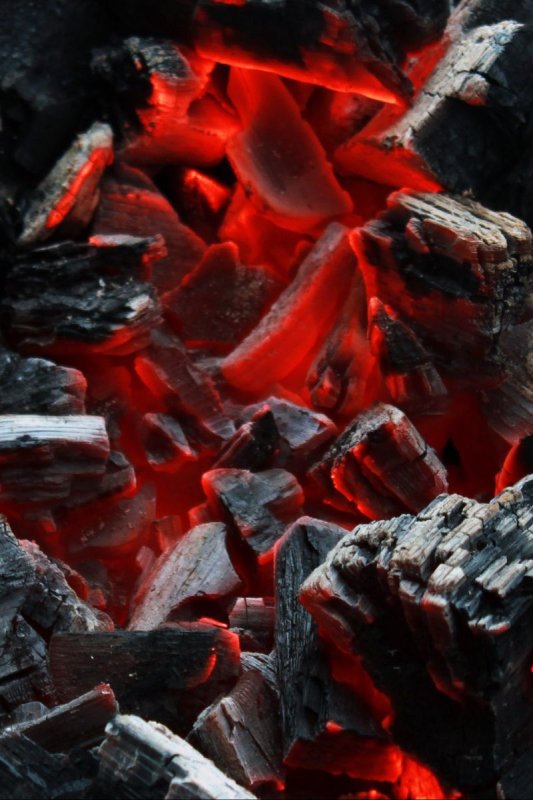 РАСКАЛЕННЫЙ уголь