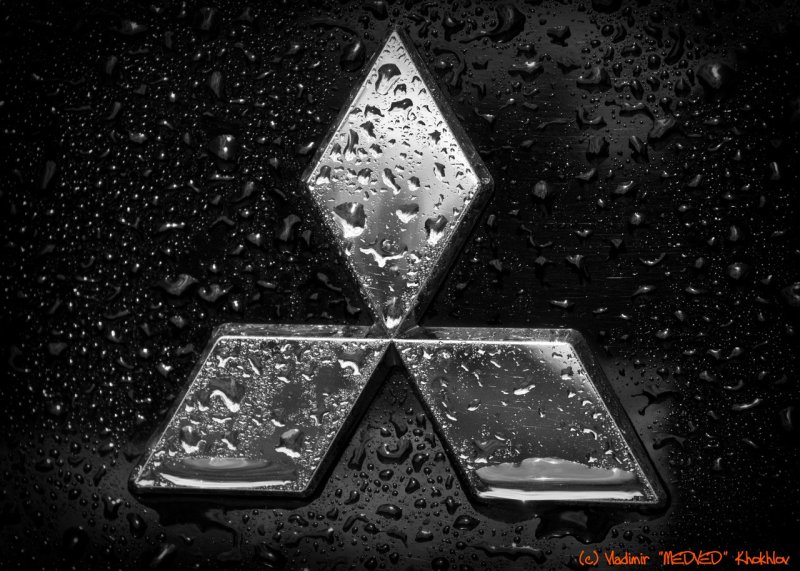 Заставка Митсубиси