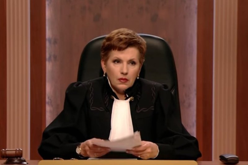 Елена Дмитриева судья дела семейные