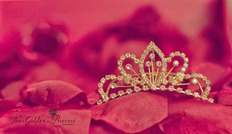 Красивая корона