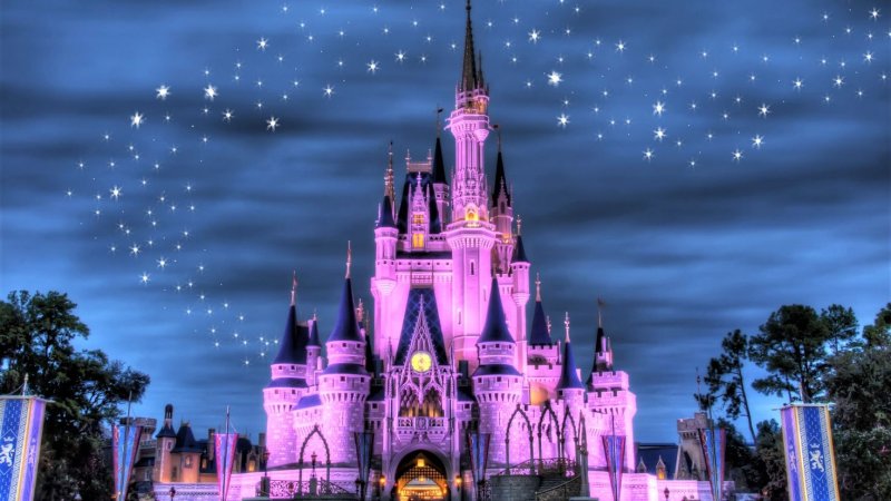 Дворец Уолт Дисней