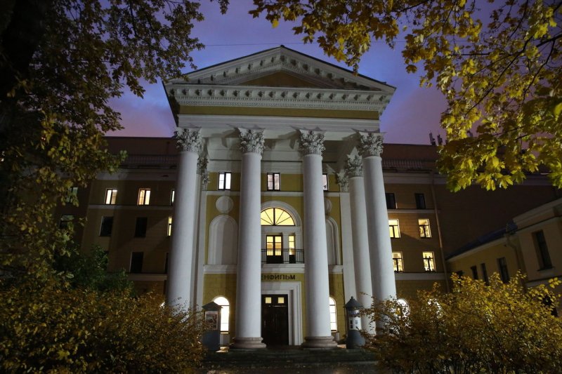 Ленфильм здание