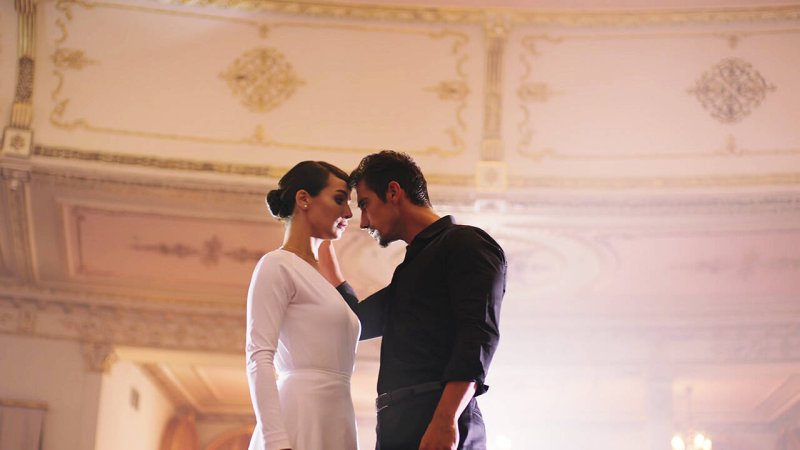 Чëрно белая любовь турецкий сериал