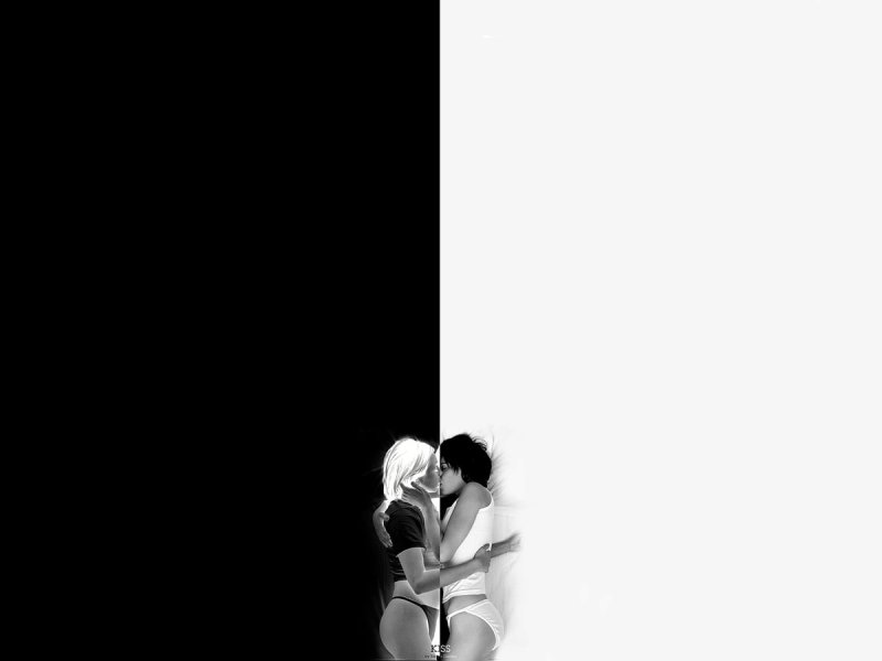 Темные обои любовь