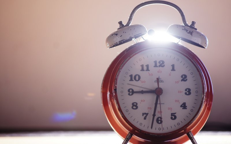 Красивый будильник