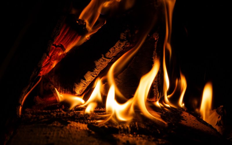 Заставка огонь