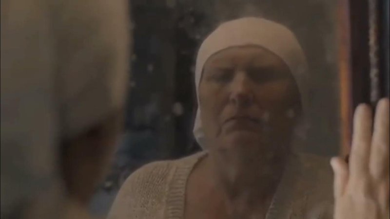 Зеркало из сериала слепая