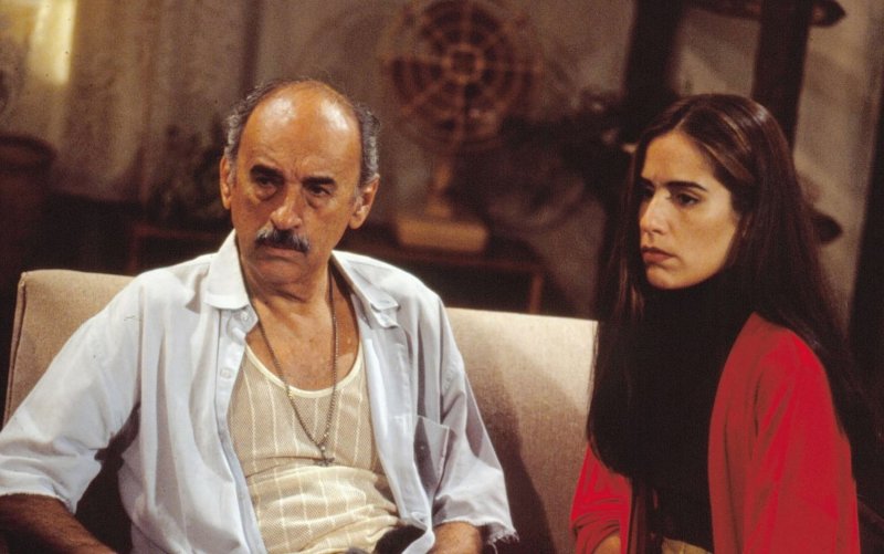 Себастьян Васконселос секрет Тропиканки