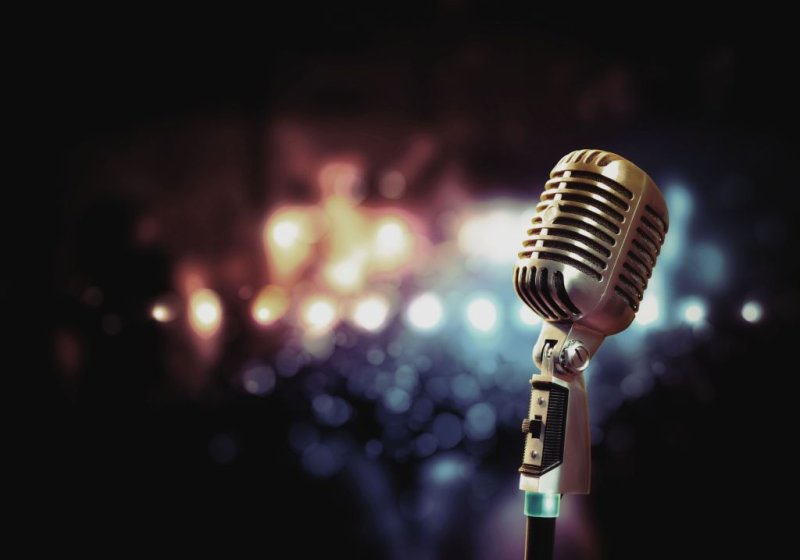 Ретро микрофон