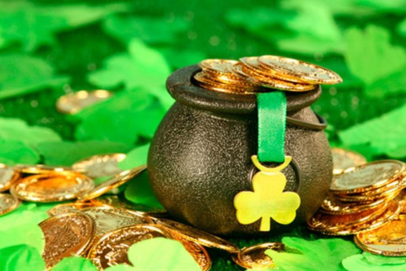 Горшок с золотом для притягивания денег