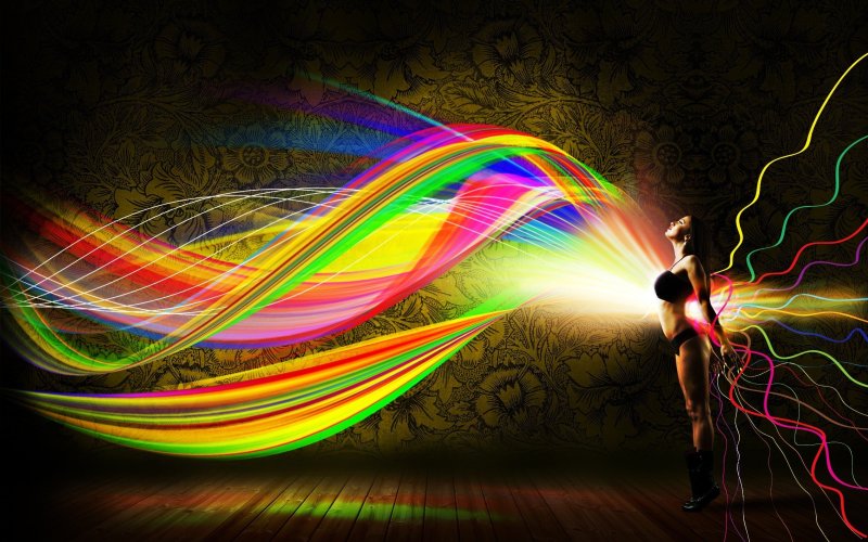 Радужная девушка