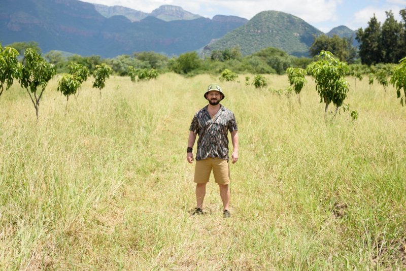 Михаил Галустян в Африке