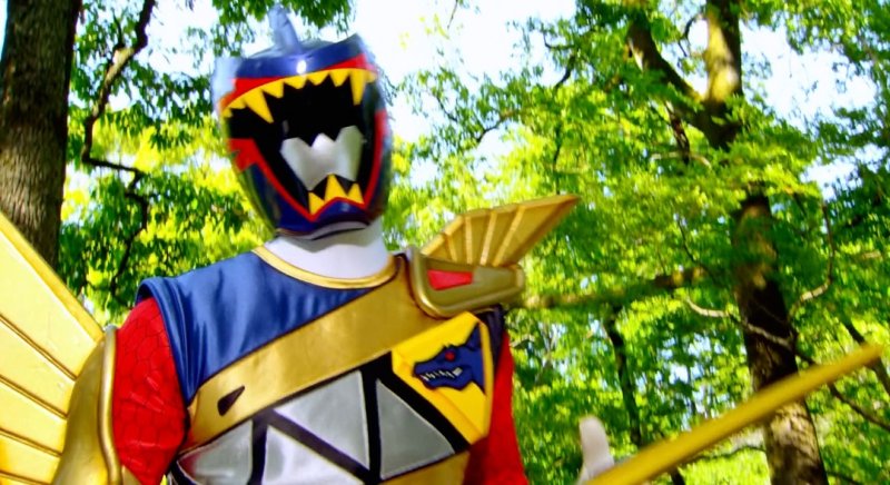 11 Рейнджер Дино заряд