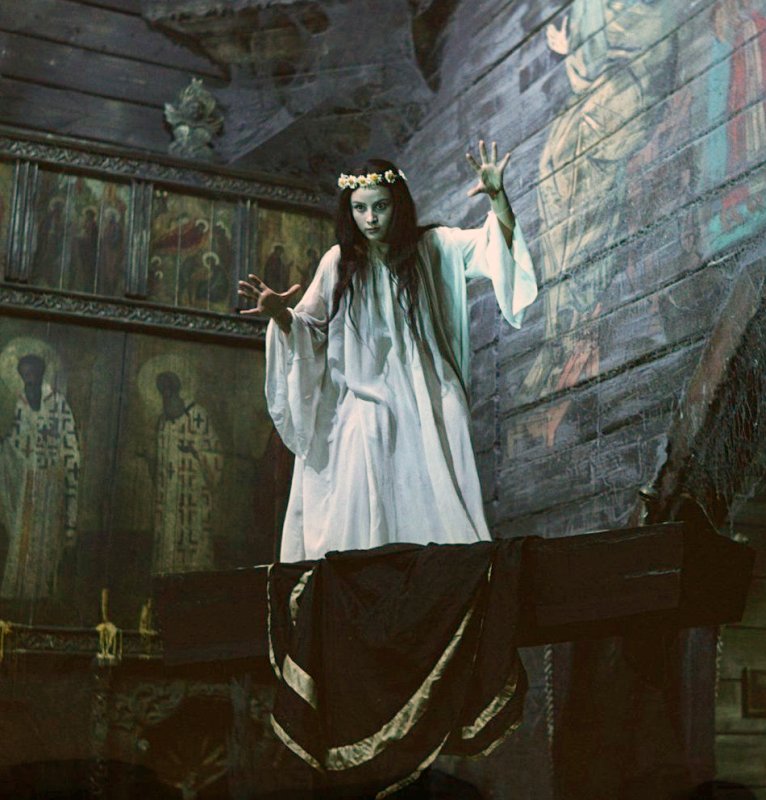 Наталья Варлей Панночка в фильме Вий