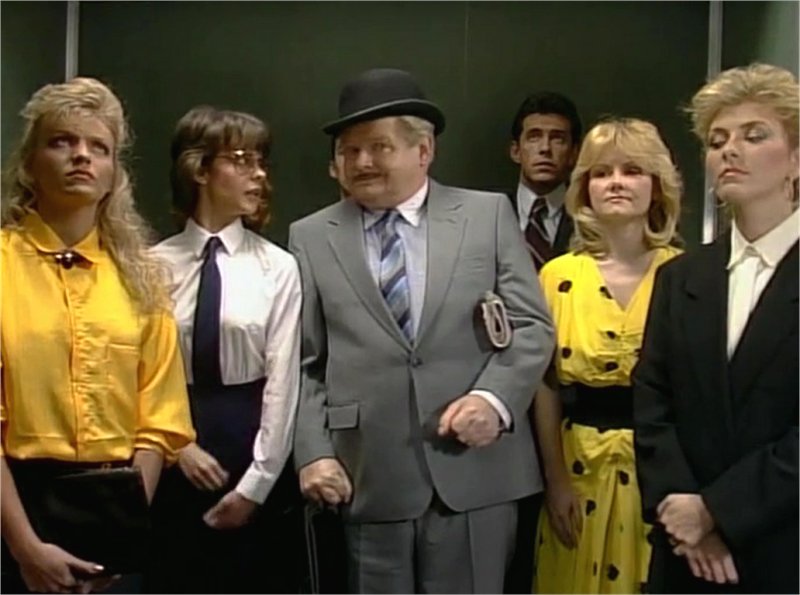 Бенни Хилл 1988