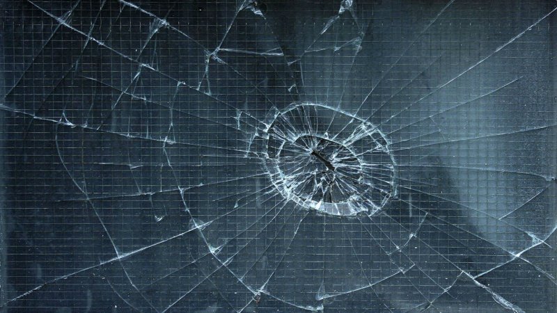 Разбитый экран