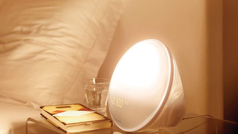 Световой будильник Philips Wake-up Light hf3505