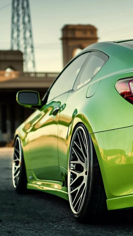 Красивый зеленый цвет для машины