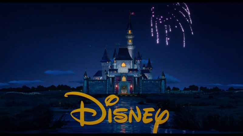 Замок Уолт Дисней пикчеус