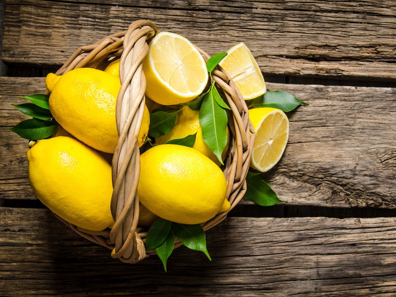 Обои с лимонами