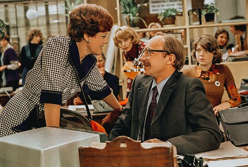 Алиса Фрейндлих служебный Роман