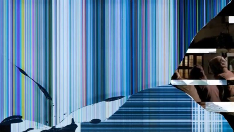 Разбитый монитор