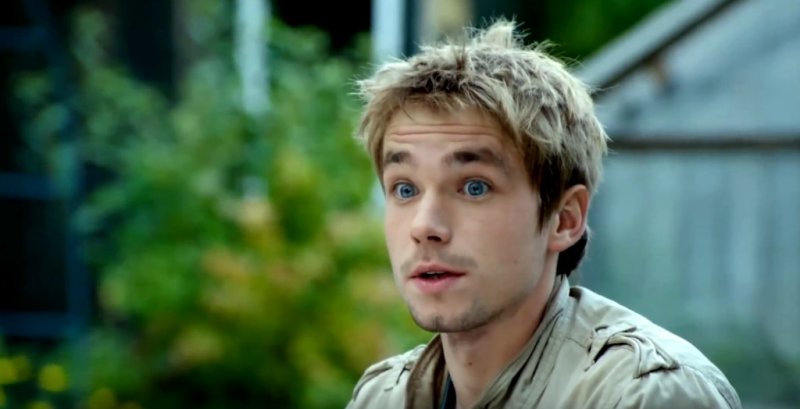 Александр Петров в сериале пока цветет папоротник