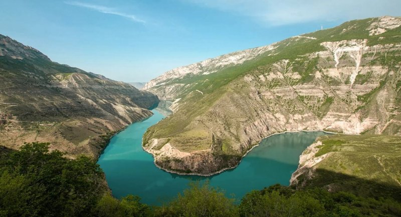 Горы Сулакский каньон