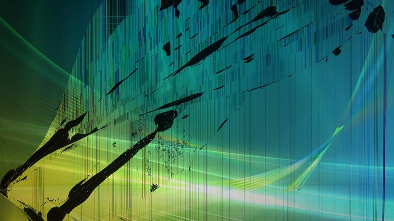 Разбитый монитор