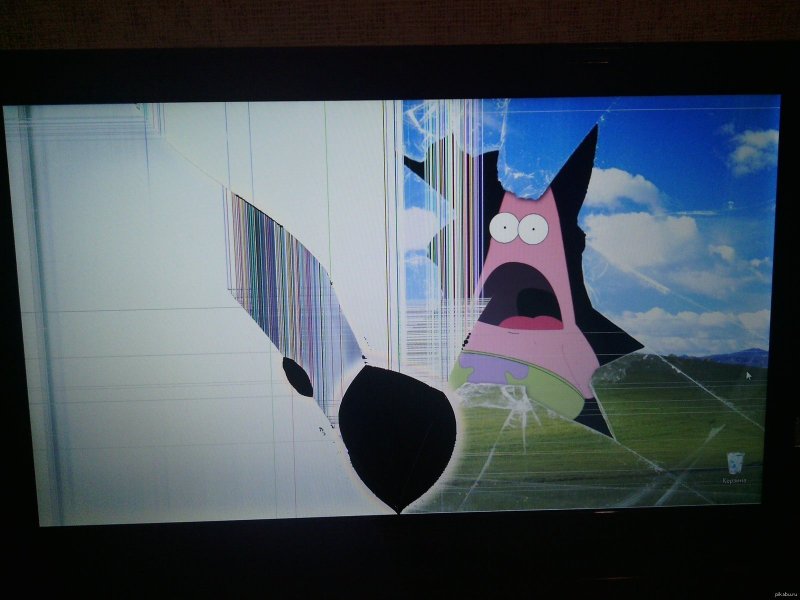 Сломанный экран телевизора