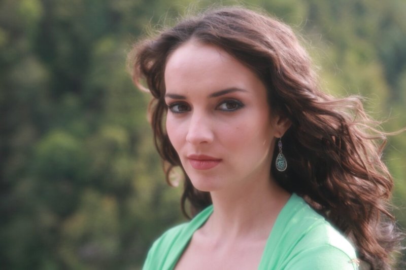 Юлия Зимина Кармелита цыганская