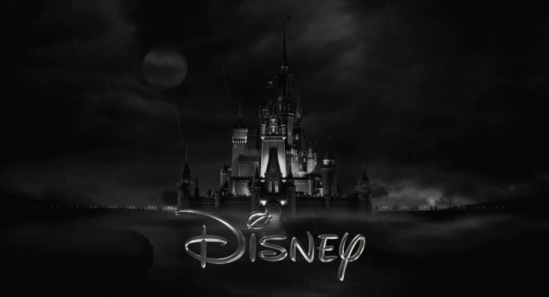 Walt Disney pictures логотип замок