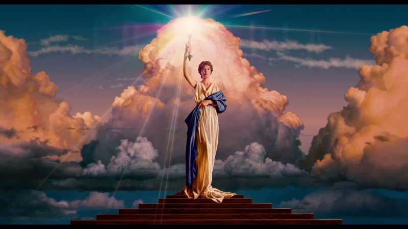 Logo Columbia Torch Lady