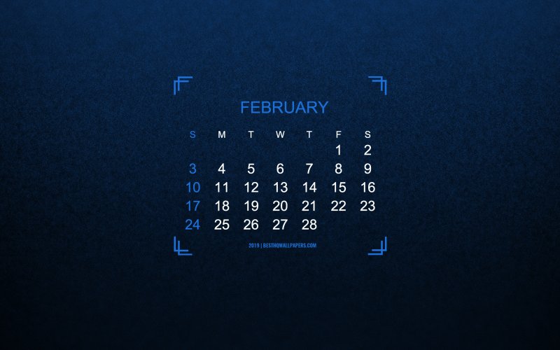 Календарь на столе