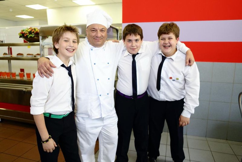 Классная школа сериал Владлен