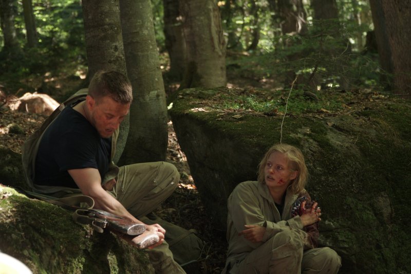 "игра на выживание сериал"