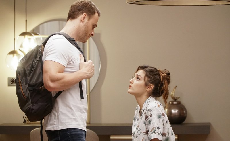 Сериал Постучись в мою дверь 2 сезон 1 серия