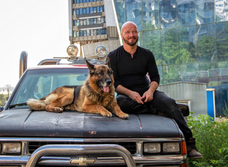 Панфилов Максим сериал пес