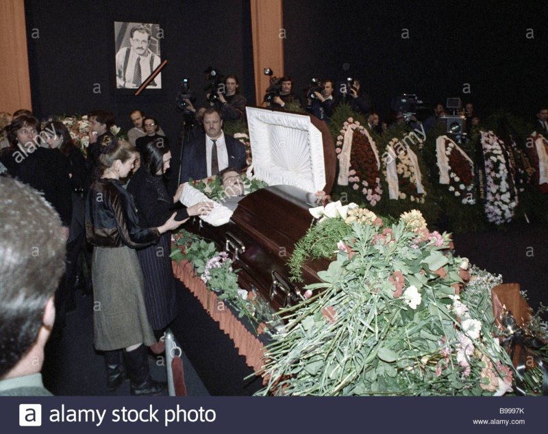 Похороны Влада Листкова