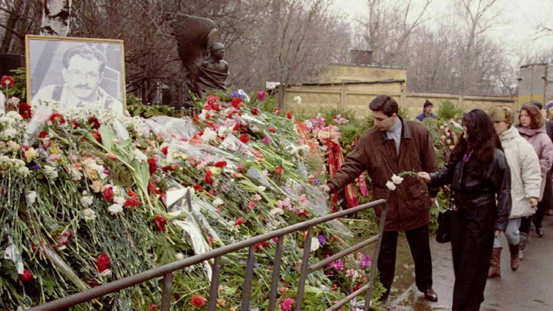 Могила Влада Листьева